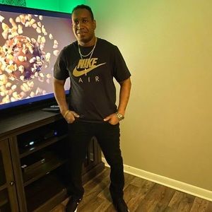 Meet your Posher, Reginald